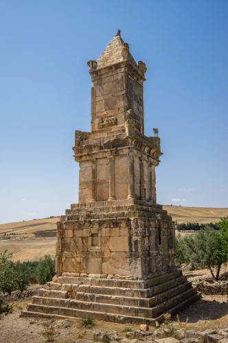 mausoleum of ateban.jpg