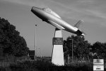 sir_frank_whittle_memorial.jpg