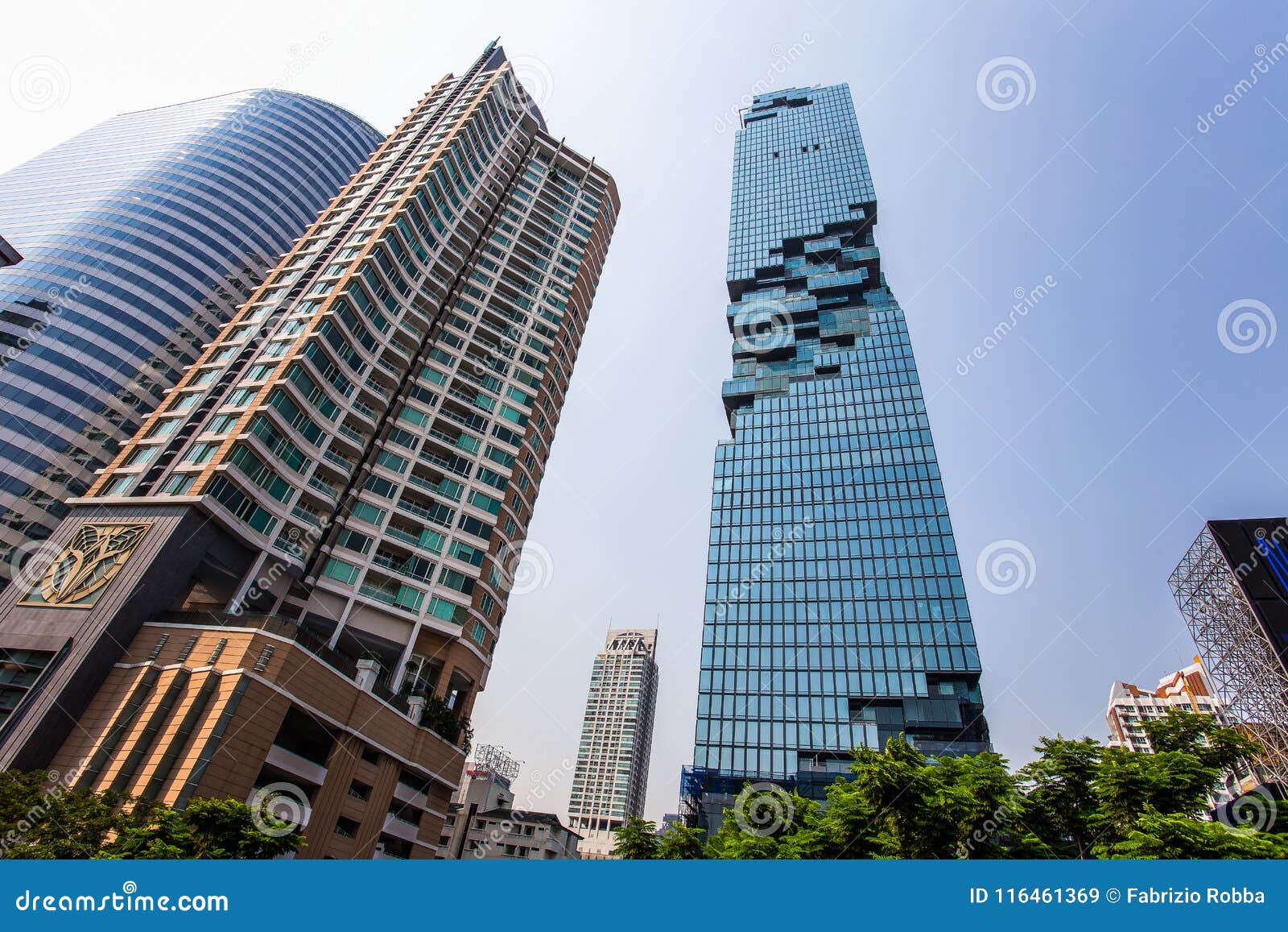 mahanakhon-building-bangkok-thailand-tallest-building-thailand-mt-mahanakhon-building-bangkok-thailand-asia-116461369.jpg